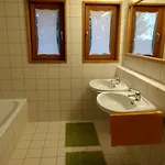 Komfortabel Wohnen Am Waldrand Von Pitzling *