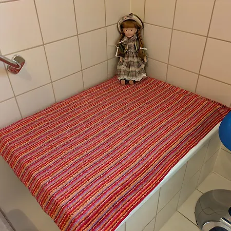 Komfortabel Wohnen Am Waldrand Von Pitzling לנדסברג אם לך