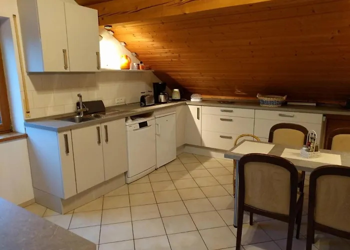 Apartamento Komfortabel Wohnen Am Waldrand Von Pitzling Landsberg am Lech