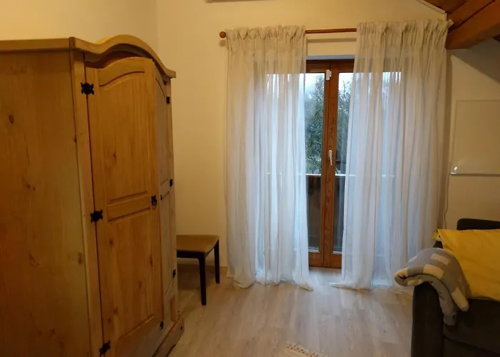 Apartmán Komfortabel Wohnen Am Waldrand Von Pitzling *